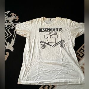 Vintage Used Descendants band shirt size L